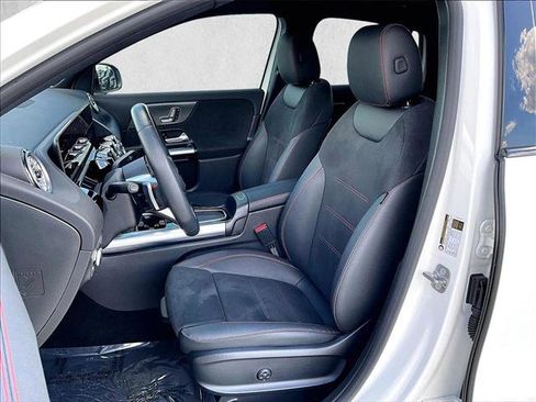 Used 2025 Mercedes-Benz GLA 250 image 27