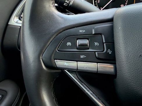 Used 2023 Cadillac XT6 Luxury FWD image 10