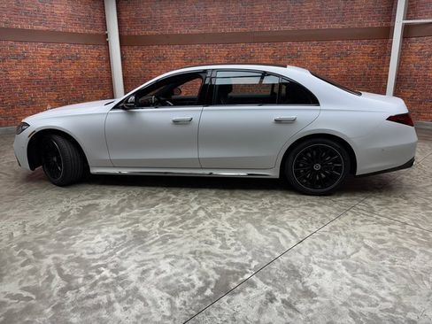New 2025 Mercedes-Benz S 580 4MATIC Sedan image 2