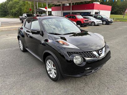 Used 2016 Nissan Juke SV w/ Technology Package