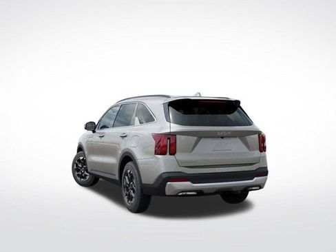 New 2026 Kia Sorento S FWD image 4