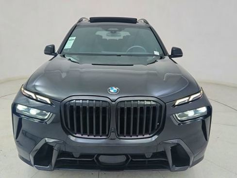 Used 2024 BMW X7 xDrive40i w/ M Sport Package image 13