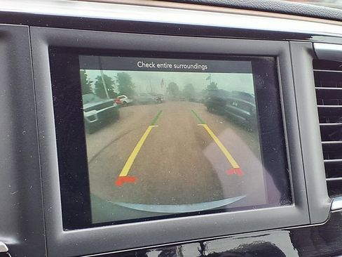 Used 2021 Chrysler Voyager Lxi FWD image 18