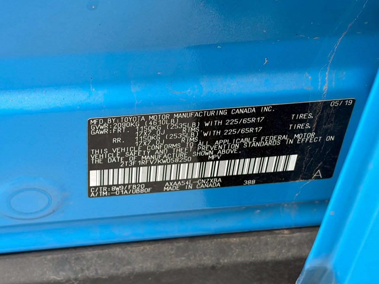 Used 2019 Toyota RAV4 LE w/ Carpet Mat Package AWD/4WD image 15