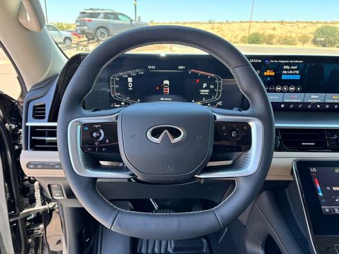 Certified 2026 INFINITI QX80 Pure w/ Cargo Package AWD/4WD image 18