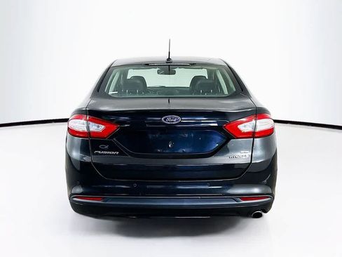 Used 2014 Ford Fusion SE w/ Equipment Group 502A FWD image 5