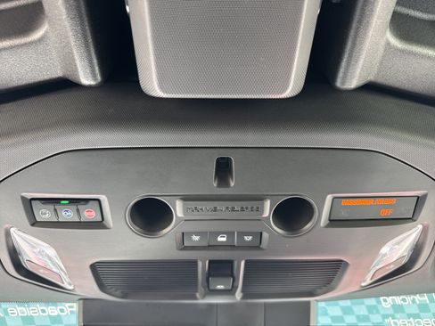 Used 2025 GMC Hummer EV 3X AWD/4WD image 27