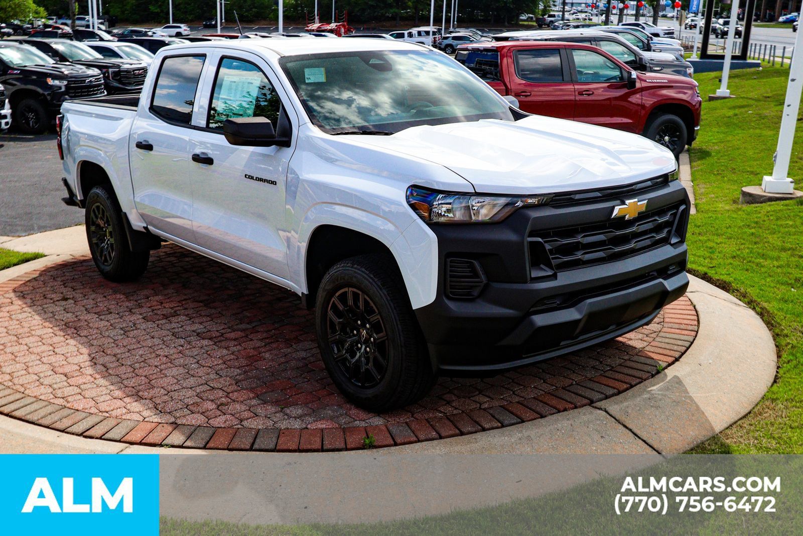 Used 2025 Chevrolet Suburban Premier AWD/4WD image 69