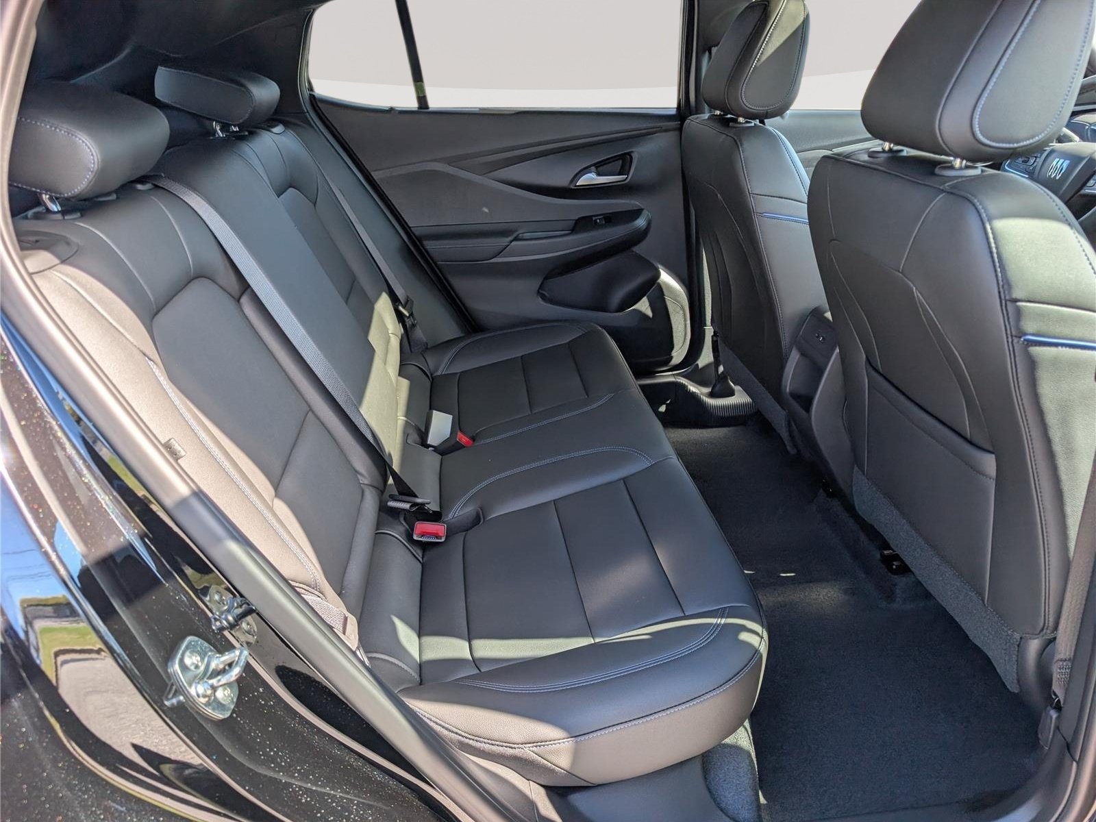 New 2026 Buick Envista Sport Touring w/ Convenience I Package FWD image 9