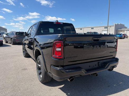 New 2027 RAM 1500 4x4 Crew Cab image 9