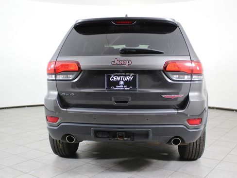 Used 2019 Jeep Grand Cherokee Trailhawk image 10