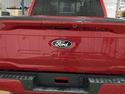 New 2025 Ford F150 XLT w/ Equipment Group 302A MID