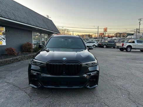 Used 2019 BMW X7 xDrive50i w/ M Sport Package image 3
