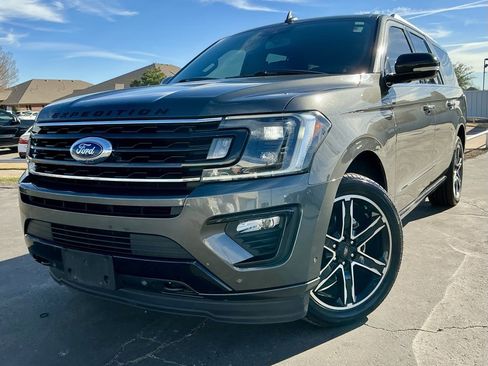 Used 2019 Ford Expedition Max Limited w/ Equipment Group 303A image 3
