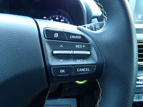 Used 2019 Hyundai Kona Limited FWD image 18