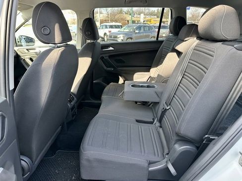 Used 2022 Volkswagen Tiguan S image 17