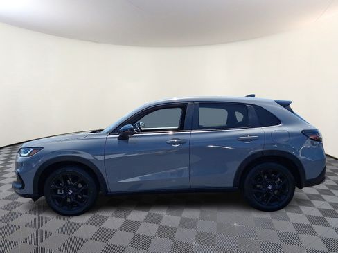 Used 2023 Honda HR-V Sport image 4