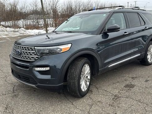 Certified 2023 Ford Explorer Limited w/ Hybrid Equipment Group 310A image 7