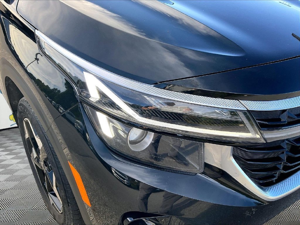 Certified 2024 Kia Seltos EX AWD/4WD image 30