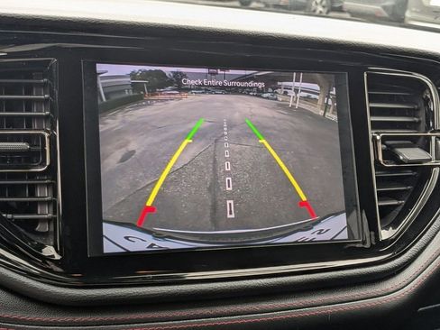 Used 2025 Dodge Durango GT image 19