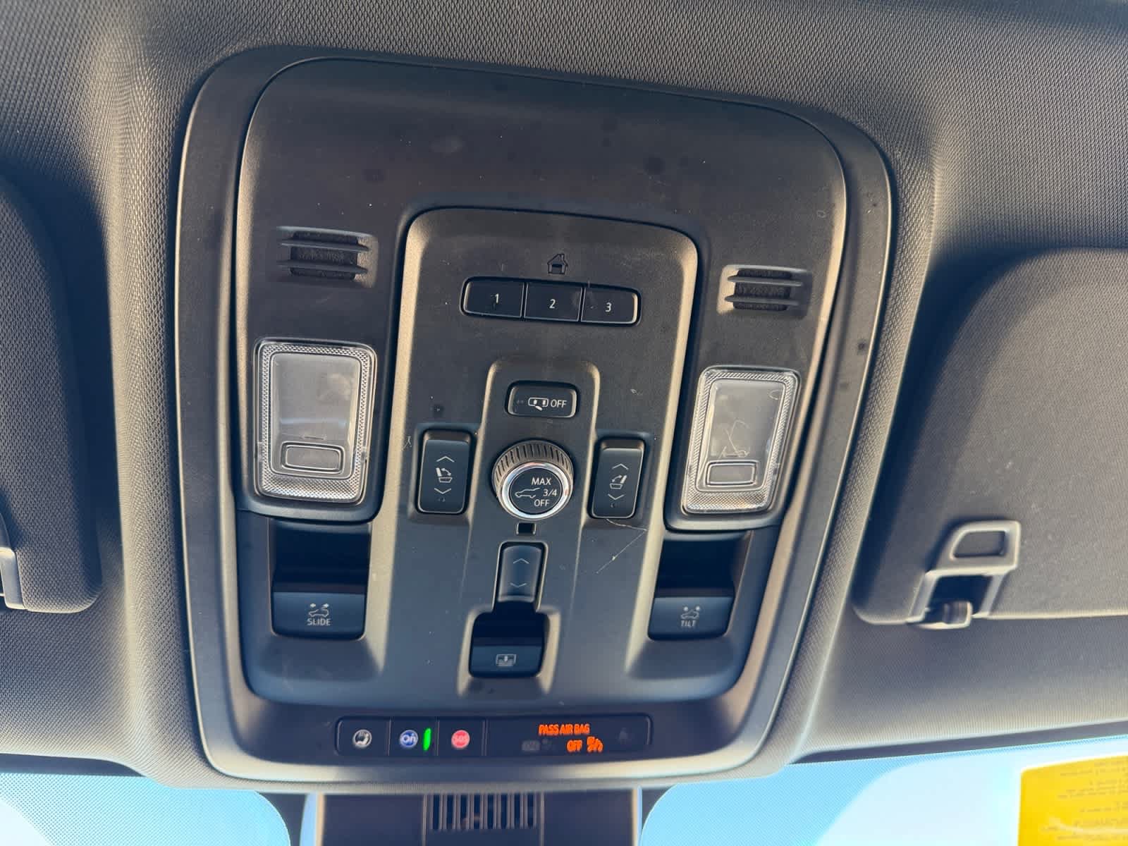 Used 2023 GMC Yukon AT4 w/ AT4 Premium Package AWD/4WD image 55