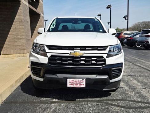 Used 2022 Chevrolet Colorado LT w/ Fleet Safety Package image 2