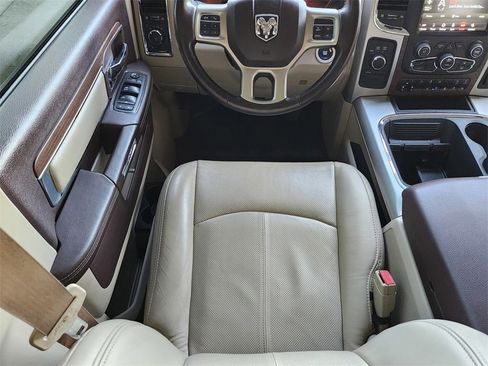 Used 2018 RAM 2500 Laramie w/ Off Road Package image 12