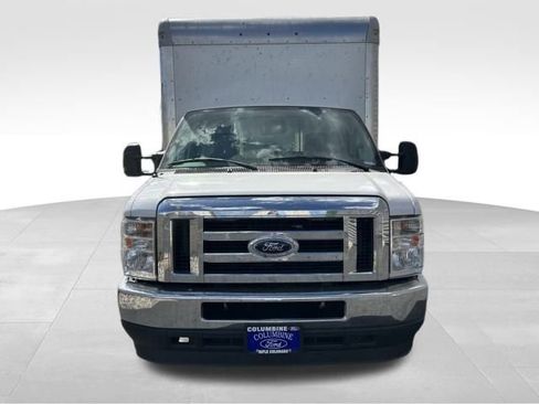 Used 2023 Ford E-450 and Econoline 450 Super Duty w/ Power Windows & Locks Group image 8