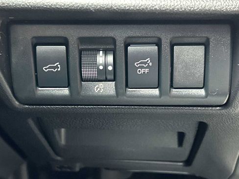Certified 2024 Subaru Outback Limited AWD/4WD image 27