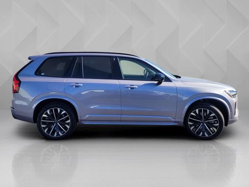 New 2026 Volvo XC90 T8 Ultra w/ Protection Package AWD/4WD image 7