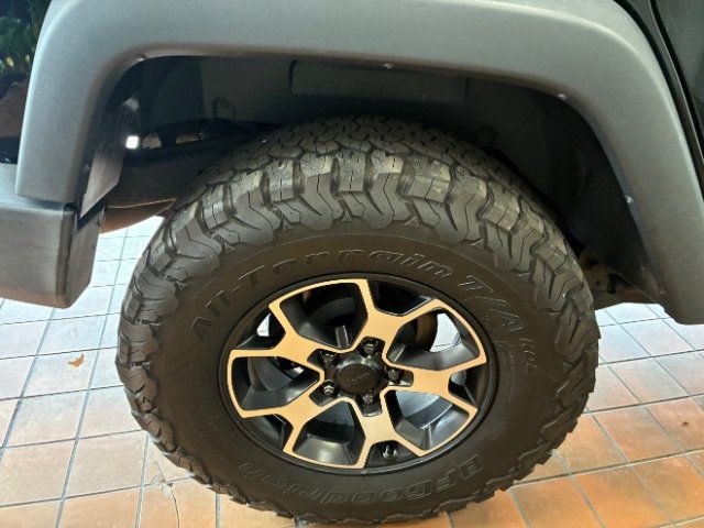 Used 2017 Jeep Wrangler Unlimited Sport w/ Quick Order Package 24S AWD/4WD image 30