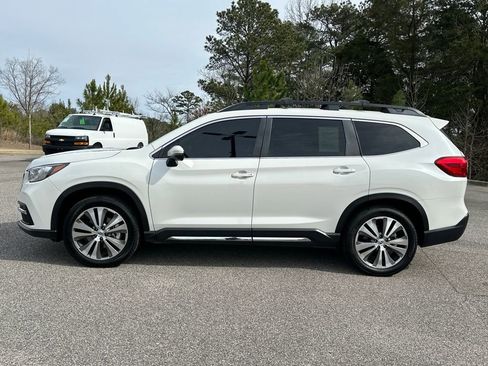 Used 2022 Subaru Ascent Limited w/ Technology Package image 7