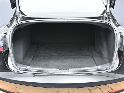 Used 2019 Tesla Model 3 Standard Range Plus image 16