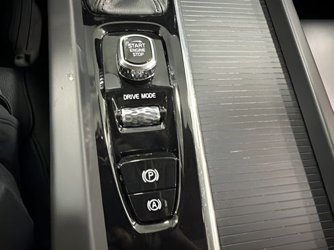 Used 2020 Volvo S60 T5 Momentum w/ Protection Package Premier FWD image 22