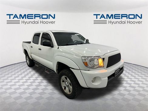 Used 2010 Toyota Tacoma PreRunner image 7