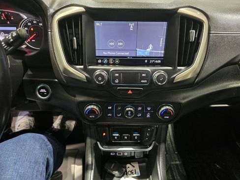 Used 2019 GMC Terrain Denali w/ Advanced Safety Package AWD/4WD image 32