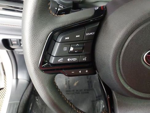 Used 2025 Subaru Forester Touring AWD/4WD image 31
