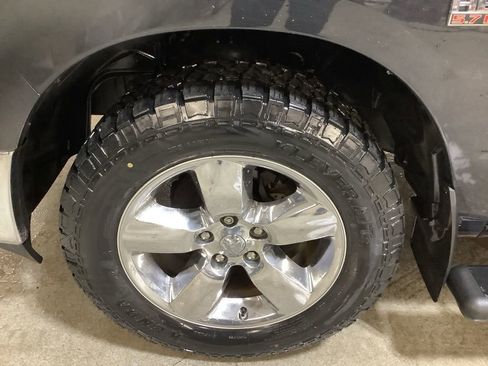 Used 2016 RAM 1500 Big Horn image 11