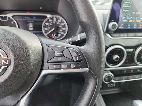 Used 2024 Nissan Sentra SV image 21