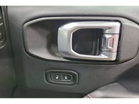 Used 2019 Jeep Wrangler Rubicon image 19