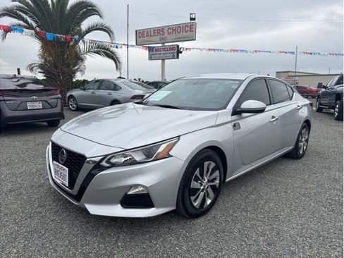 Used 2020 Nissan Altima 2.5 S FWD image 1
