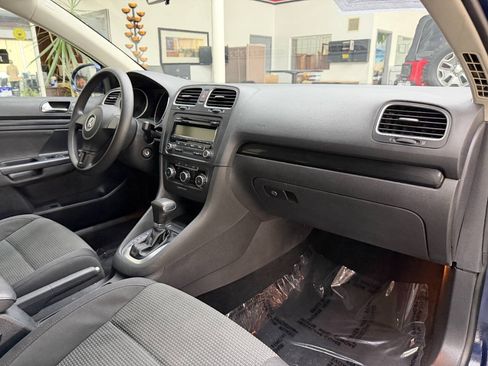 Used 2011 Volkswagen Jetta S FWD image 18