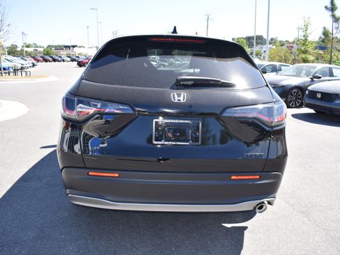 New 2026 Honda HR-V Sport image 8