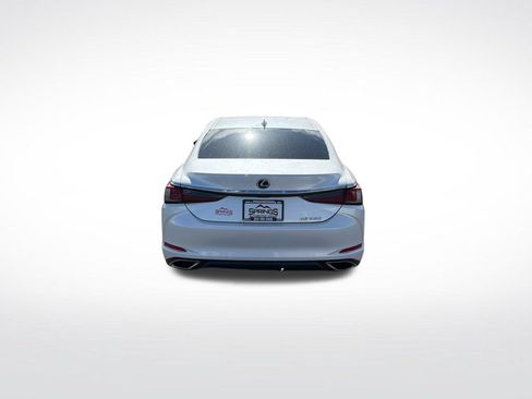 Used 2022 Lexus ES 350 w/ Accessory Package FWD image 4