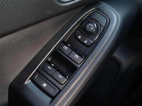 New 2026 Subaru Crosstrek 2.0i Premium AWD/4WD image 16