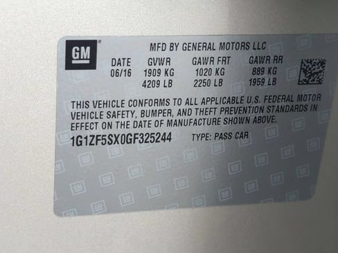 Used 2016 Chevrolet Malibu LT FWD image 28