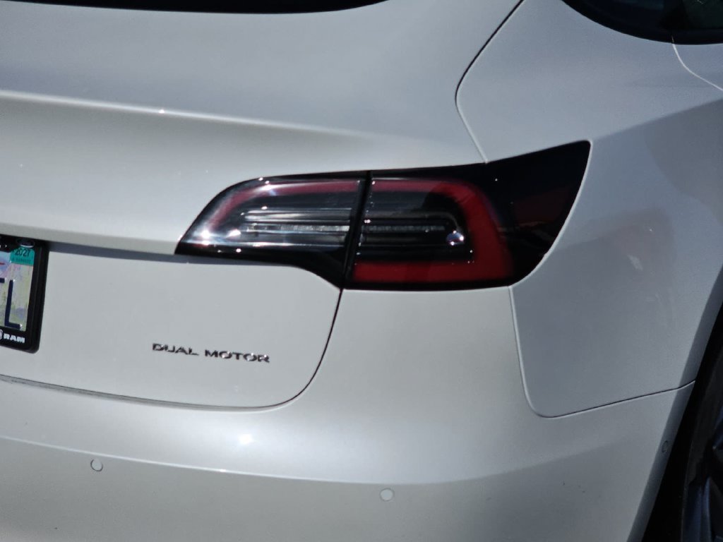 Used 2021 Tesla Model 3 Long Range AWD/4WD image 41