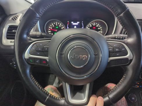 Used 2020 Jeep Compass Latitude w/ Cold Weather Group image 16