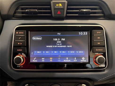 Used 2025 Nissan Versa SV image 16