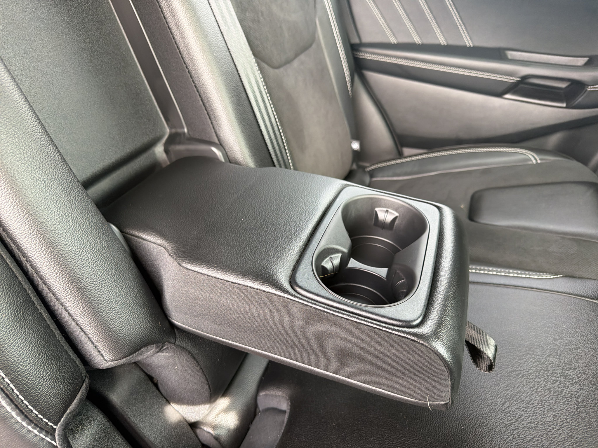 Certified 2023 Ford Edge ST AWD/4WD image 28
